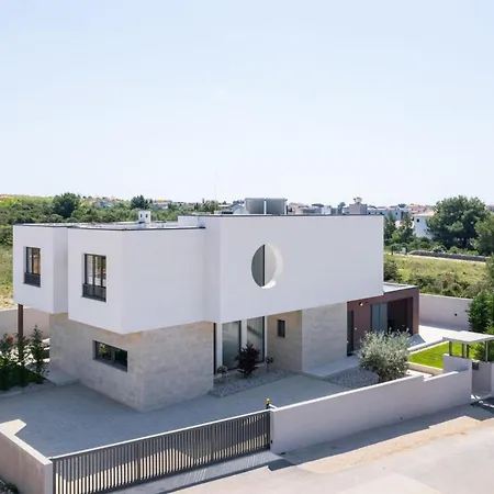 Ferienhaus Gorgeous In With Wifi Vrsi