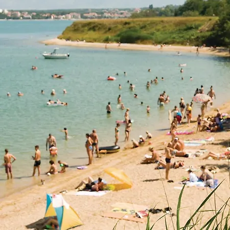 Ferienhaus Gorgeous In With Wifi Vrsi